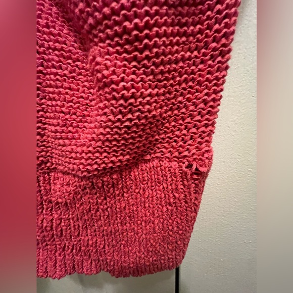 Guess Knitted Y2K Open Back Sweater Vest - Picture 4 of 7